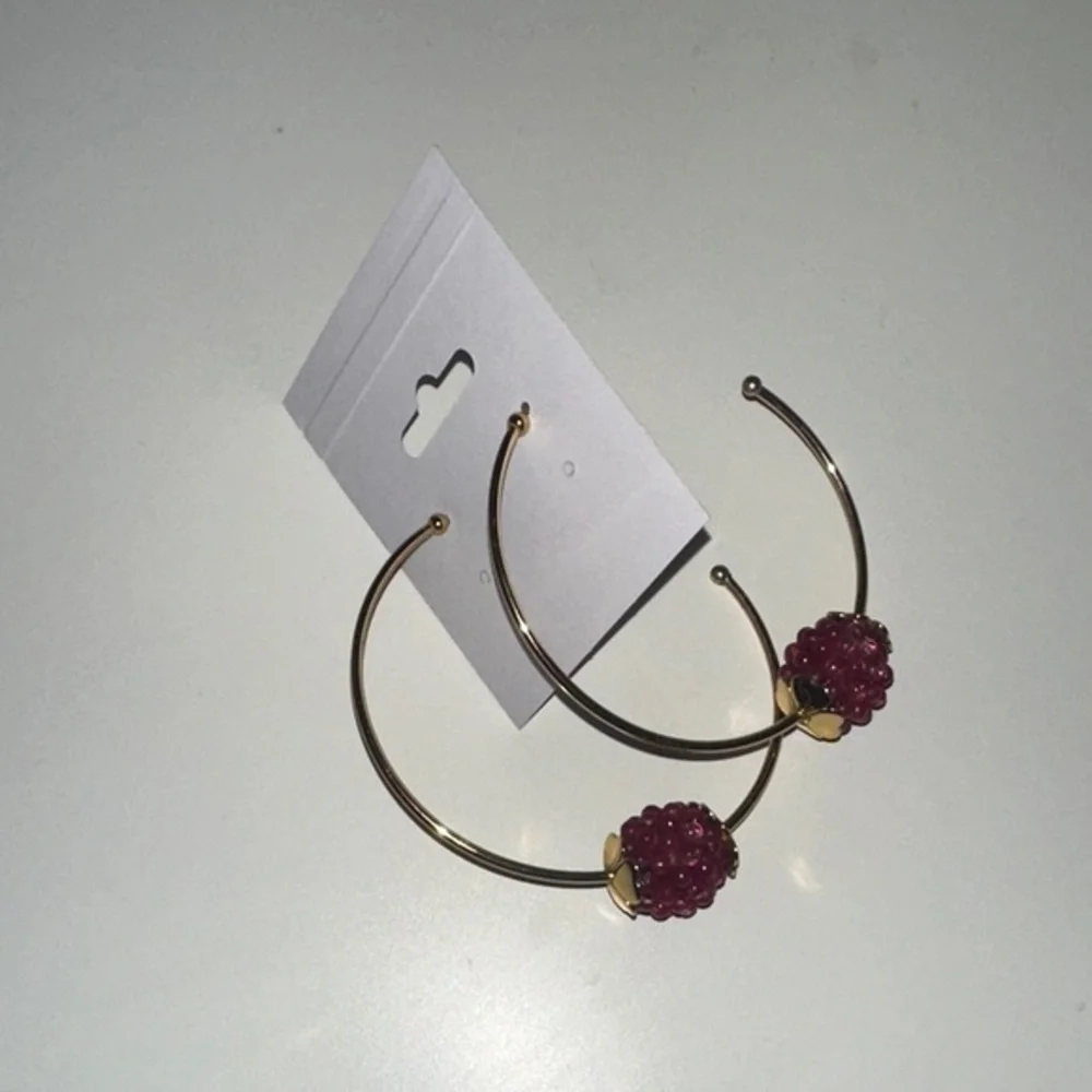 Kate Spade VERRY BERRY BEADED HOOP EARRINGS IN BURGUNDY